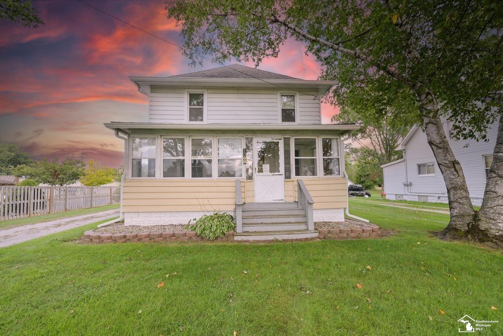 1300 N Macomb St St, Frenchtown township