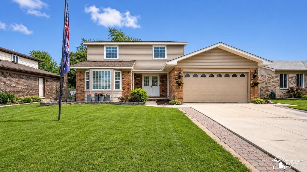 19511 Wherle Dr, Brownstown charter township