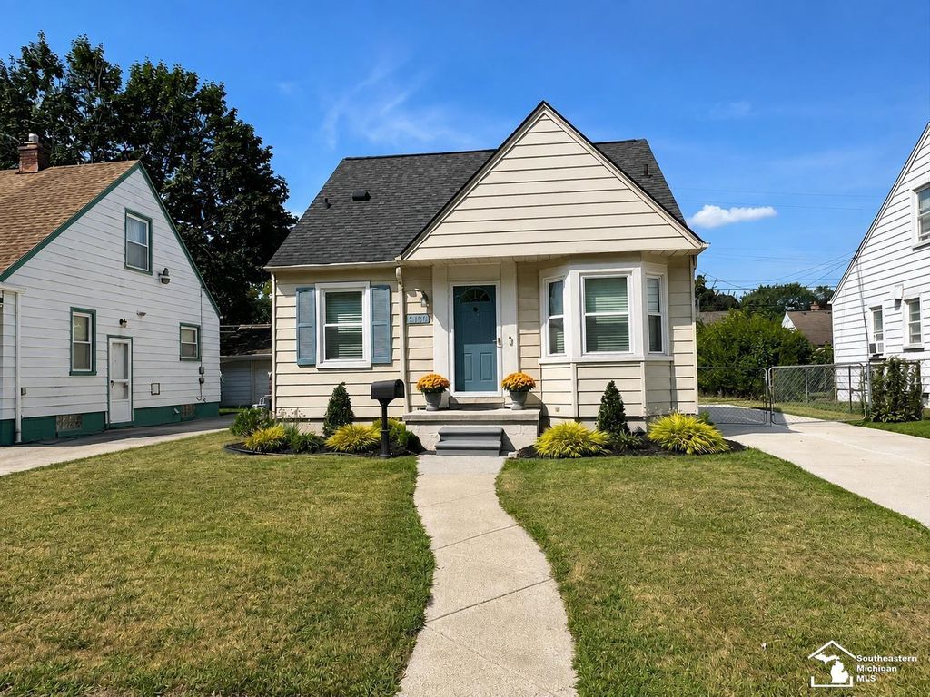 2130 Grindley Park St, Dearborn city