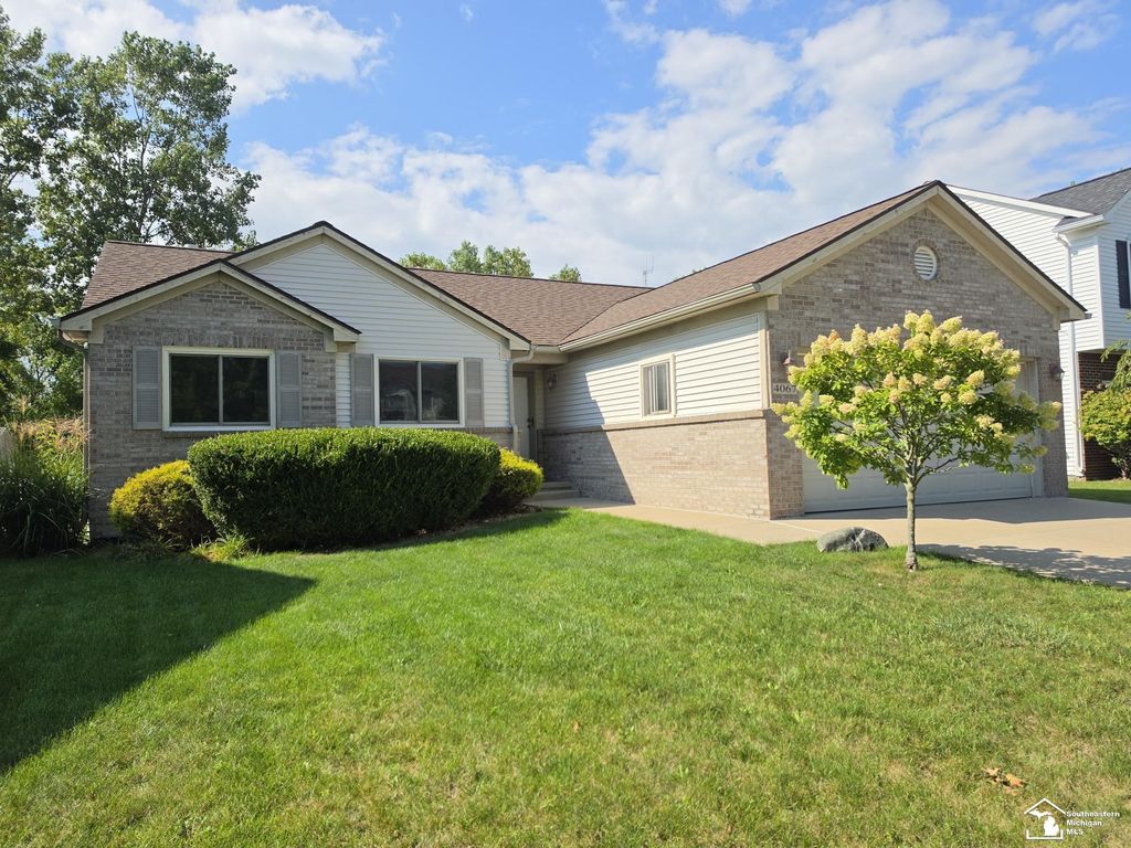 4067 Stone Post Rd, Berlin charter township