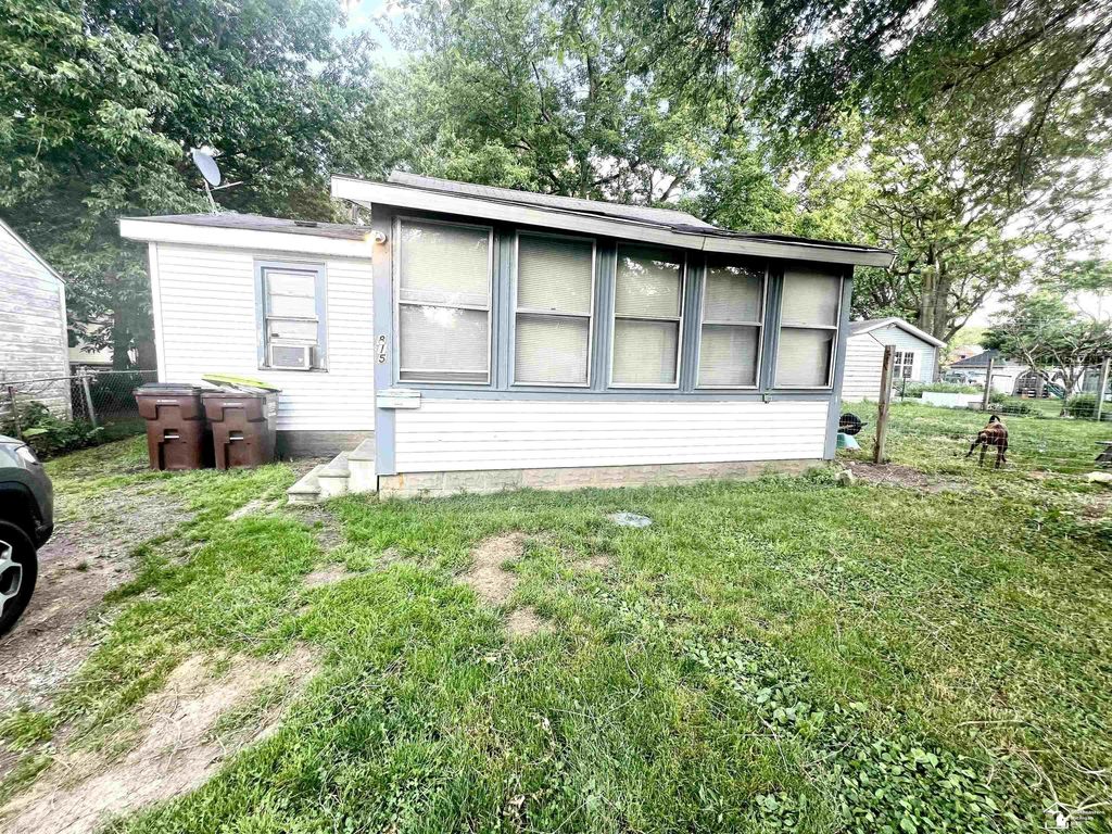 815 Hubble St, Monroe city