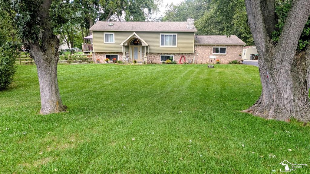 10315 Secor Rd, Bedford township