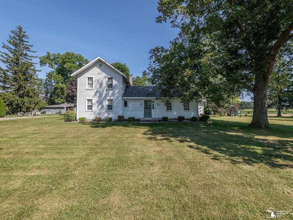 18318 Kent Rd, Dundee township