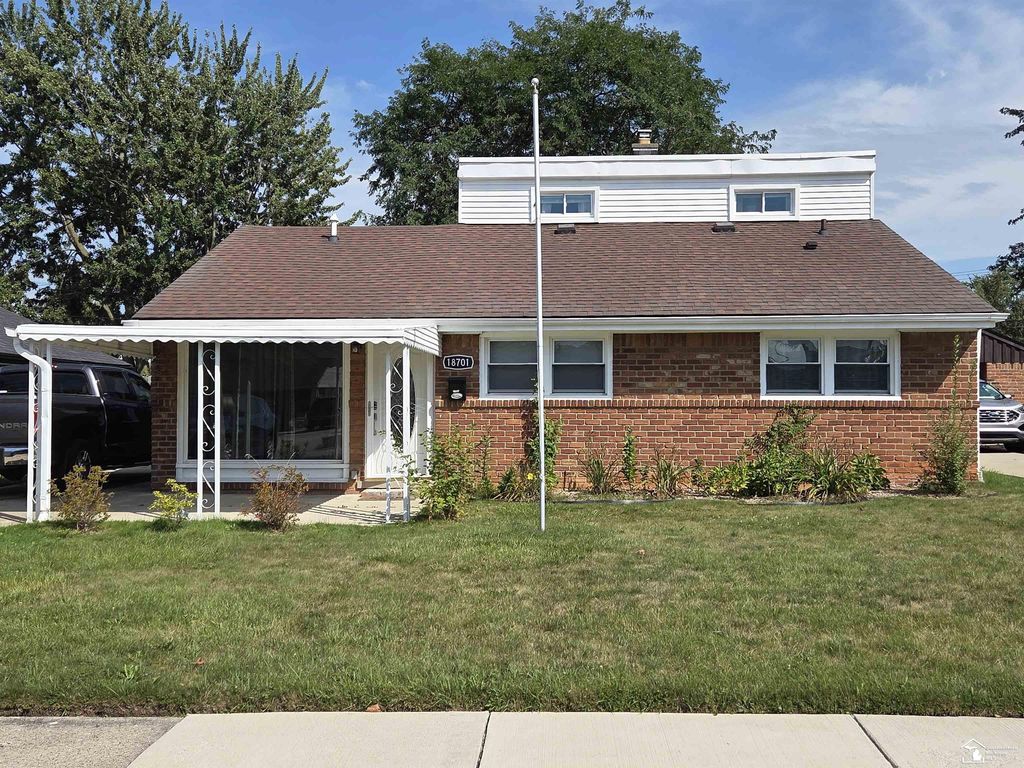 18701 Hamann St, Riverview