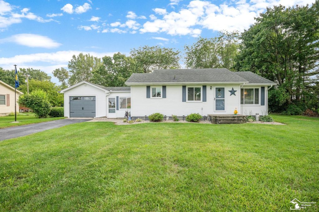 5093 W Dunbar Rd, Monroe