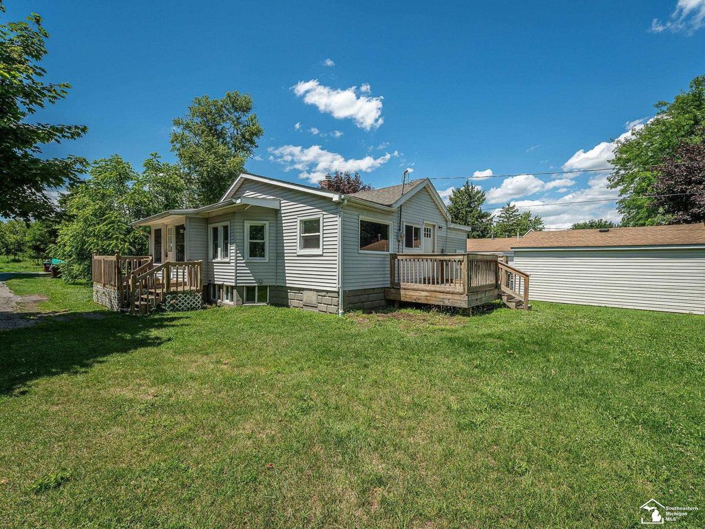 13054 Race St, South Rockwood