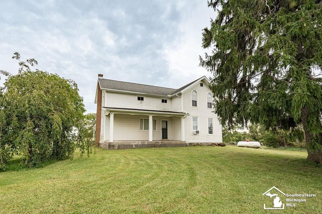 5703 Carson Hwy, Adrian