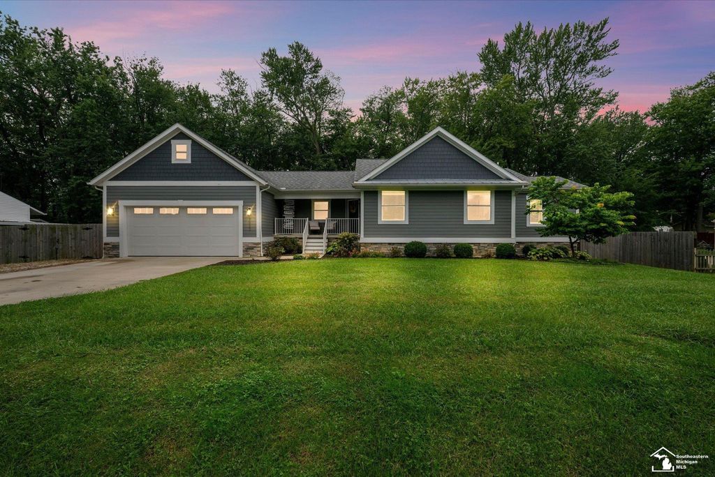 7933 Turney Ave, Monroe