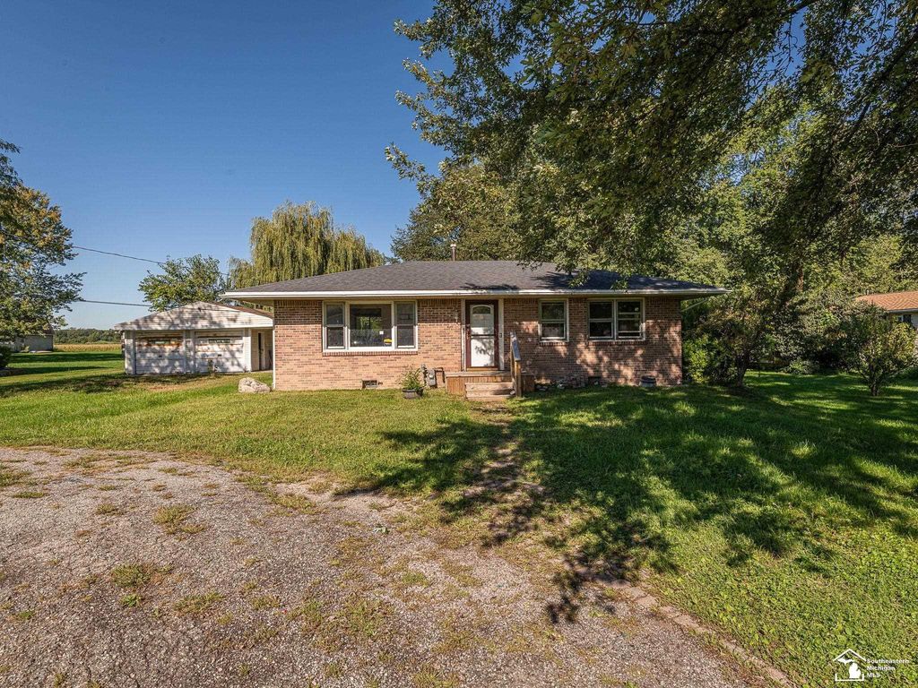 13781 Laplaisance Rd, Monroe