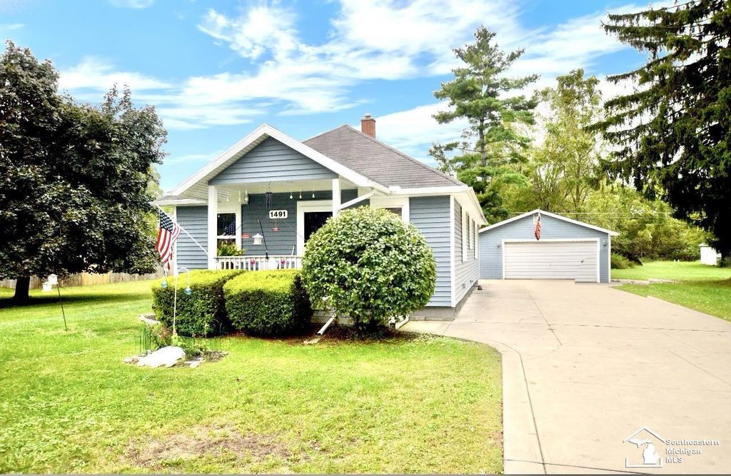 1491 Hendricks Rd, Monroe