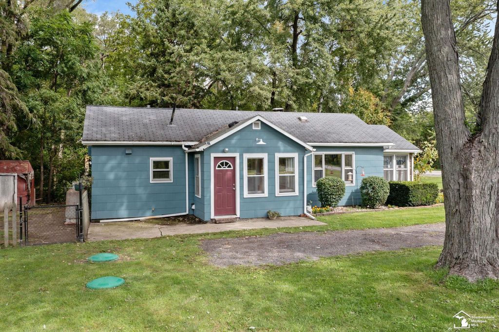 9111 S Telegraph Rd, Temperance