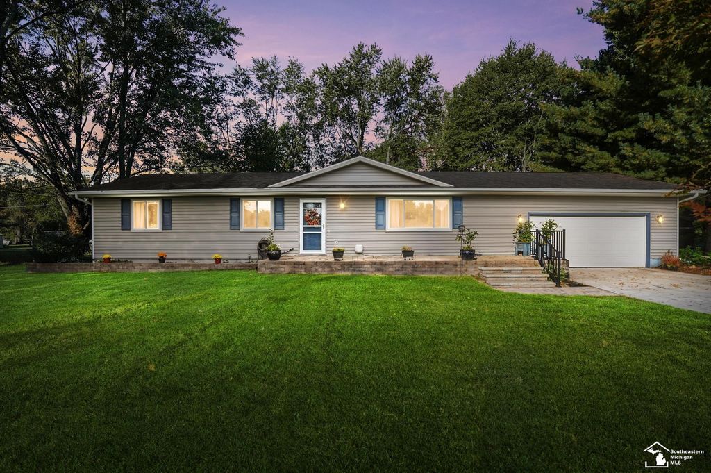 14277 S Sanford Rd, Milan