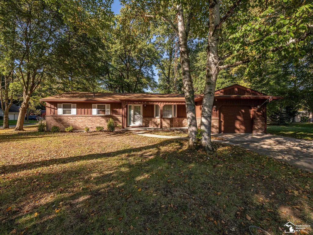1422 Bedford, Temperance