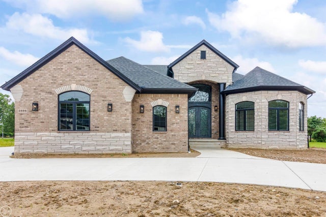 51557 Forster Ln, Shelby charter township