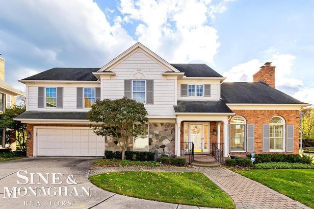 926 Lochmoor Pl, Grosse Pointe Woods city