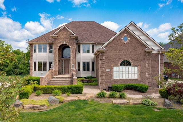 55733 Whitney Ct, Shelby charter township
