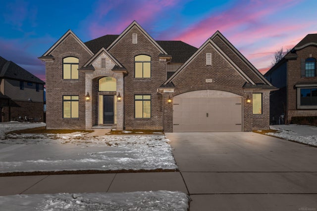 49224 Peacock Ln, Macomb township