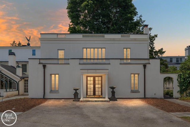277 Lincoln Rd, Grosse Pointe city