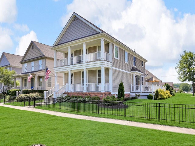 29010 Ruskin Pl, Harrison charter township