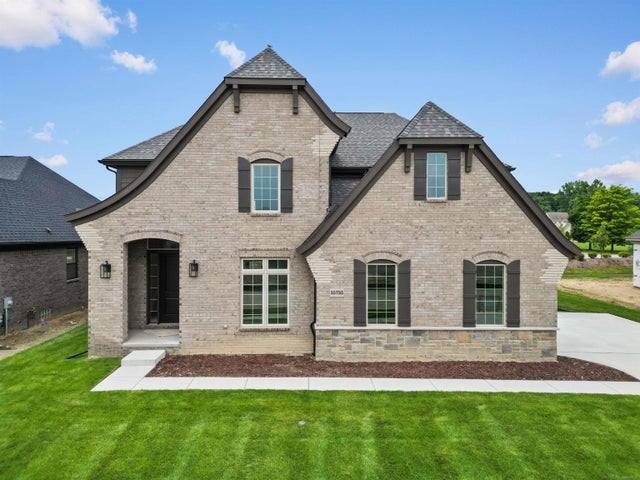 55735 Bay Oaks Ct, Shelby charter township