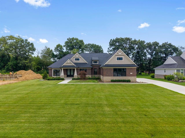 7376 Mulberry Dr, Washington township