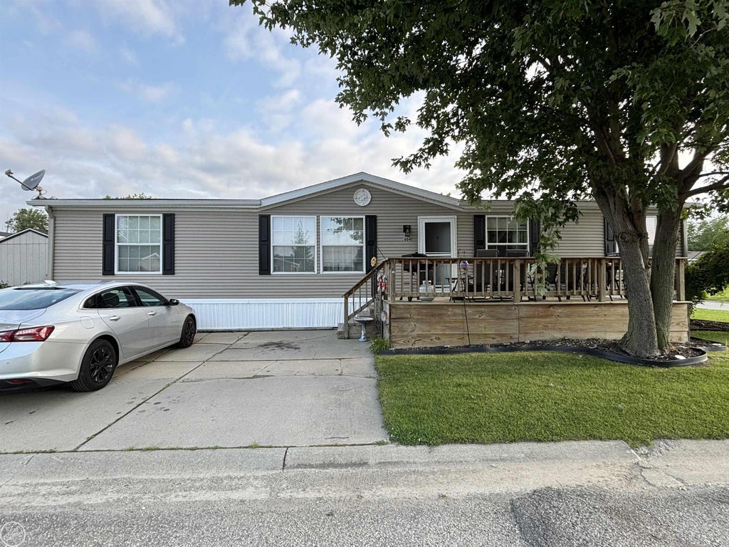 6041 Delaware St, Burtchville township