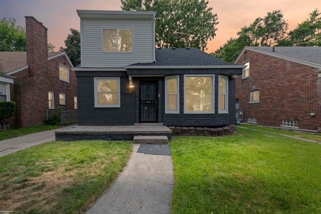 17585 Greenview Ave, Detroit city