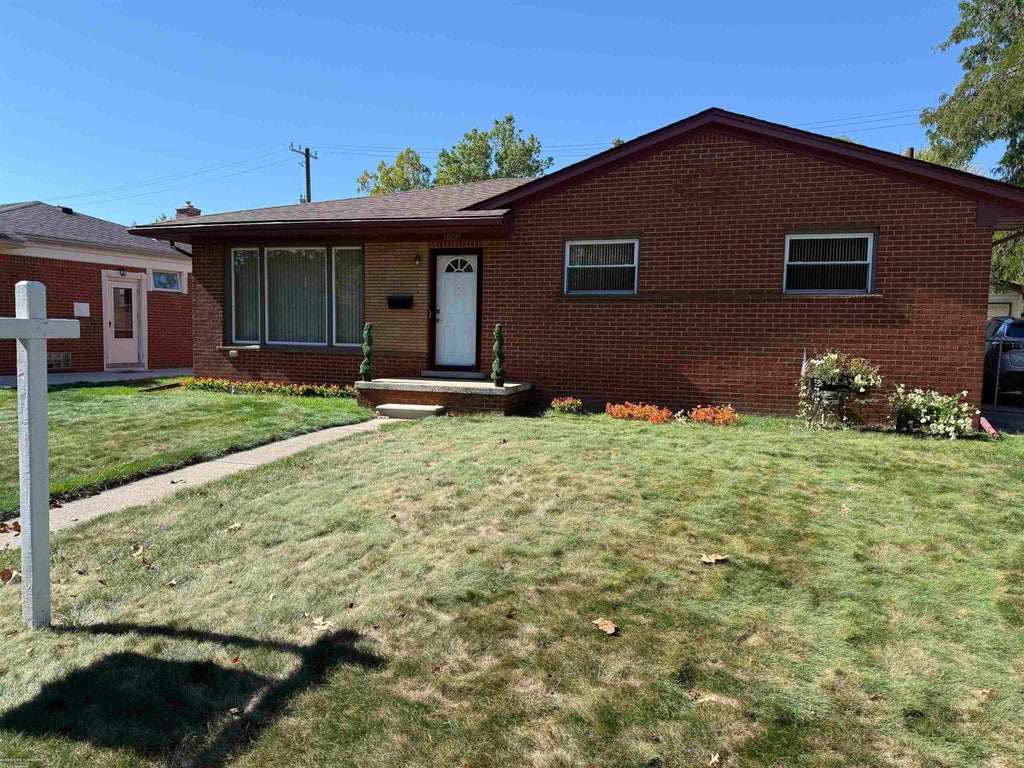 1742 Lakeview St, Trenton city