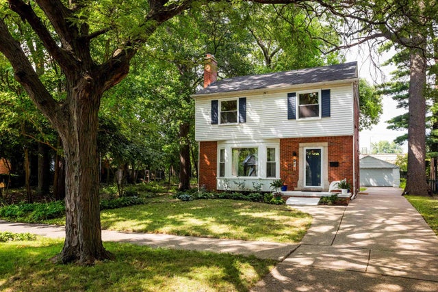 2444 Woodstock Dr, Detroit city