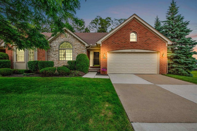 57016 Megan Dr, Washington township