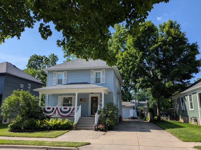193 W Lafayette St, Romeo village