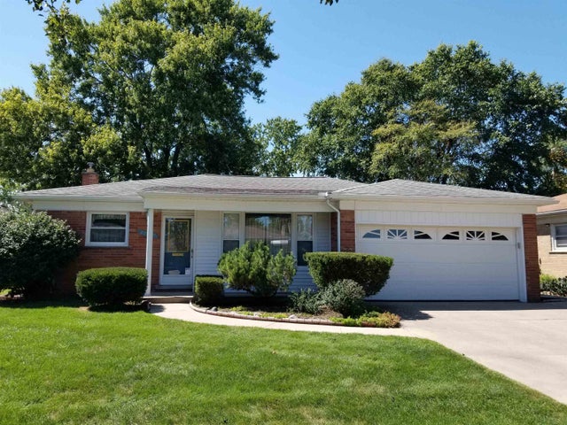 27529 Roan Dr, Warren city