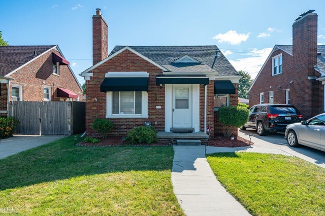 21484 Redmond Ave, Eastpointe city