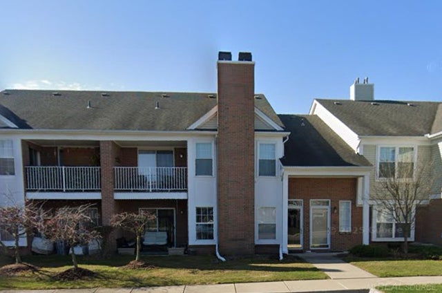 46101 Allenton Dr, Macomb township