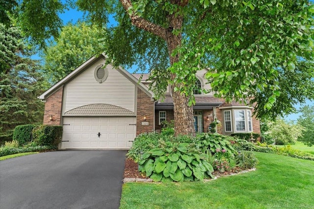 744 Hummerside Ct, Commerce charter township