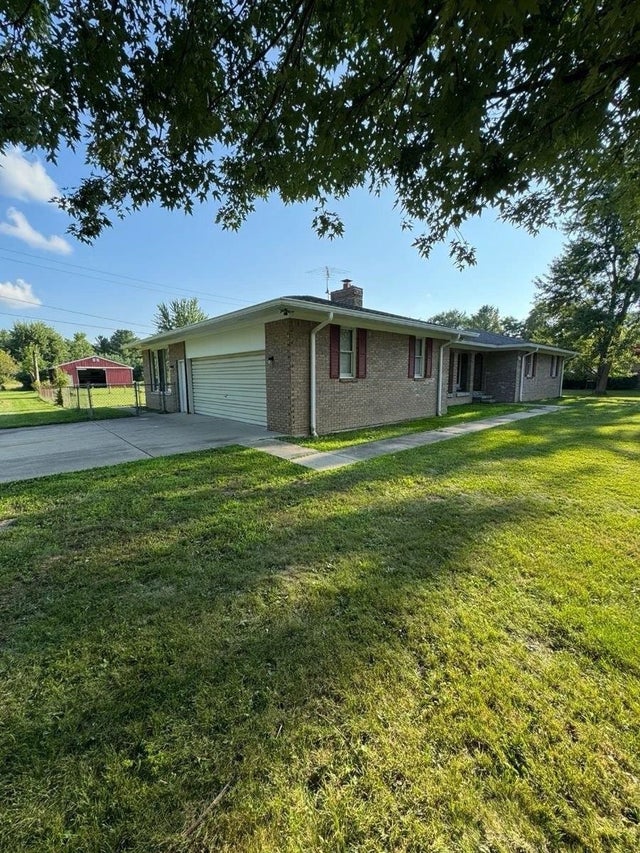 2734 E Wattles Rd, Troy city