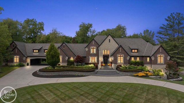67773 Quail Ridge Dr, Washington township