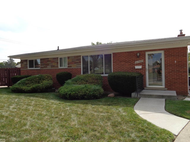 11582 Gerald Dr, Warren city