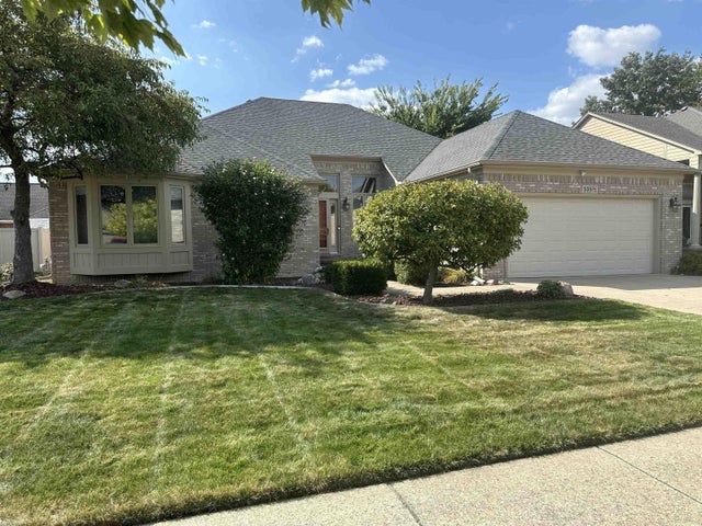53571 Azalea Drive Dr, Macomb township
