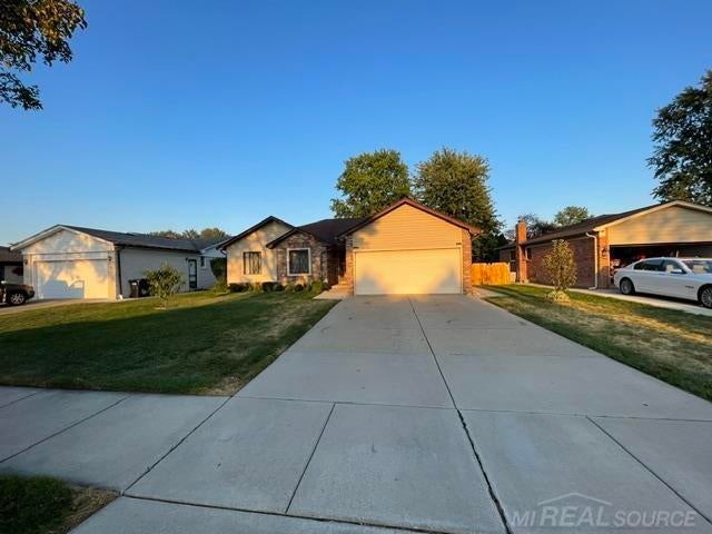 38638 Harrison Dr, Sterling Heights city
