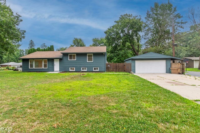 5835 Forestal Dr, Waterford charter township