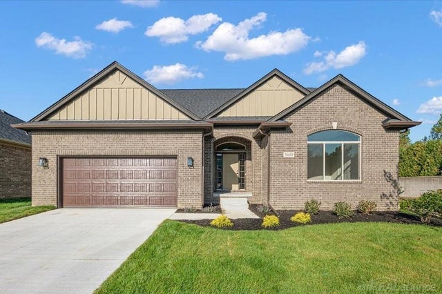 56689 Via Bellano St, Macomb township