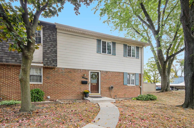 889 Kirts Blvd, Troy city