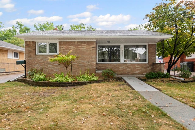 24608 Ursuline St, St. Clair Shores city