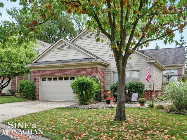 820 Milford Glen Cir, Milford village