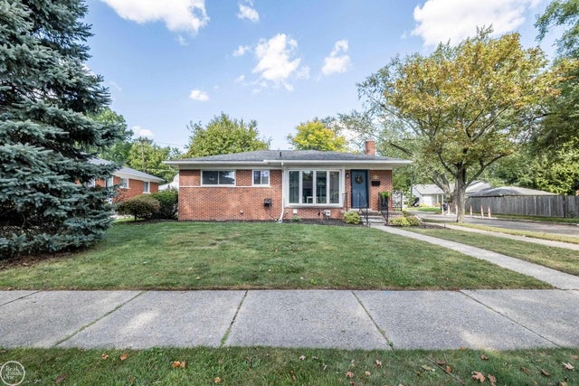 22433 Garfield St, St. Clair Shores city