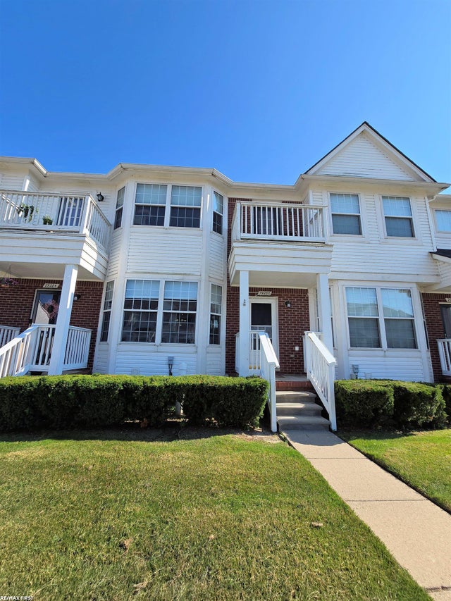 29280 Classic, Chesterfield township