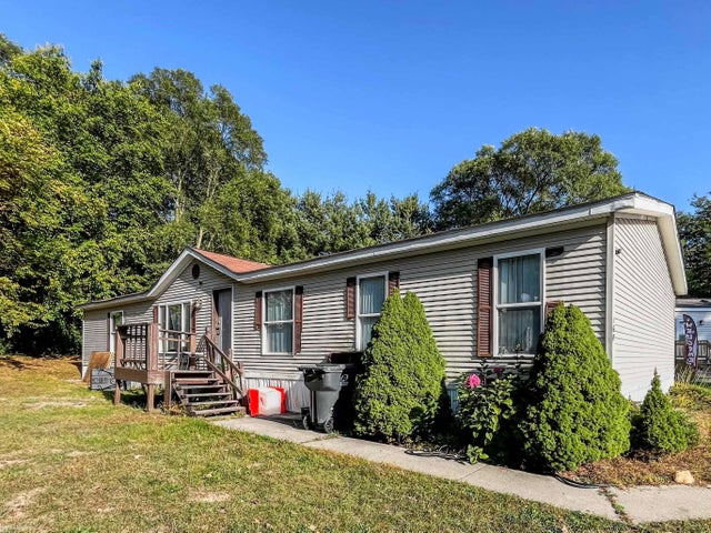 167 N River Dr, Village of Clarkston city