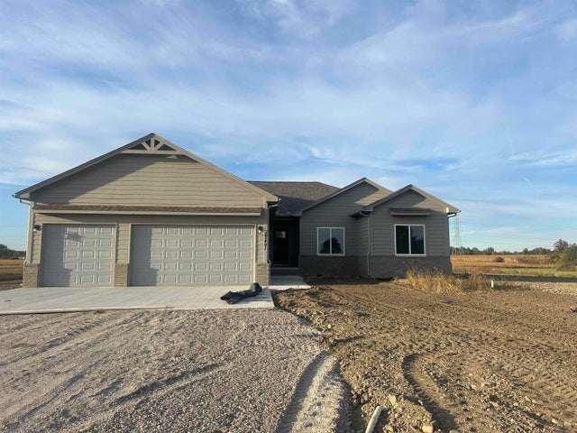 23401 29 Mile Rd, Ray township
