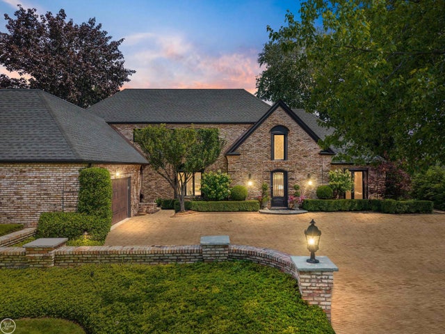 54 Belle Meade St, Village of Grosse Pointe Shores city